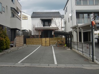 淵之坊駐車場